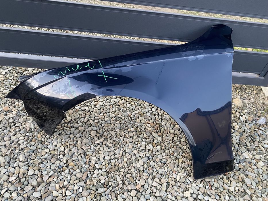 Крило Audi a4 b8