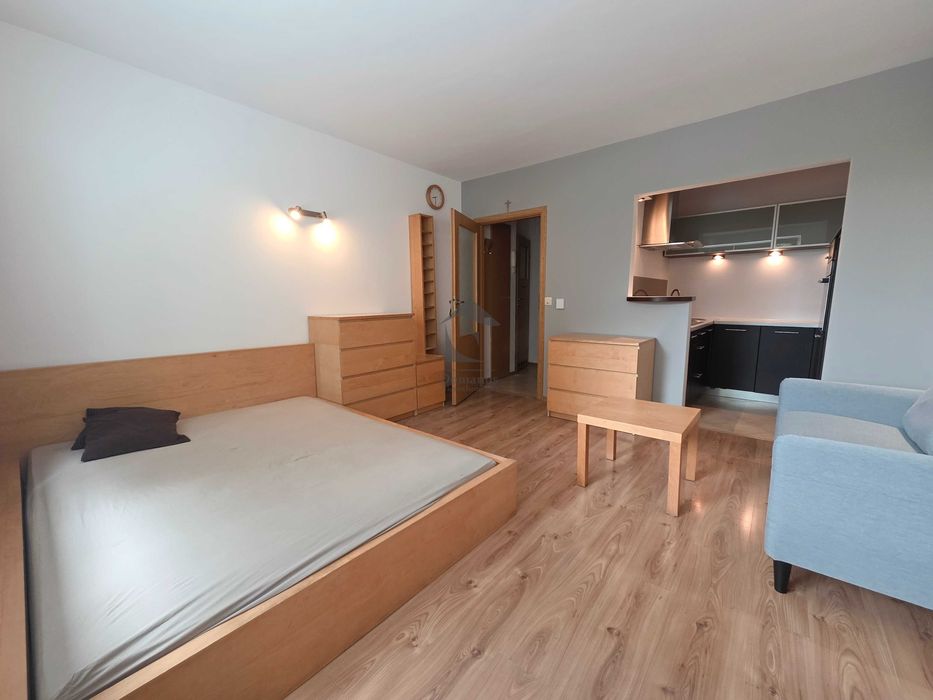 Mistrzejowice/os. Strusia, do wynajęcia jasna, przytulna garsoniera 28 m2