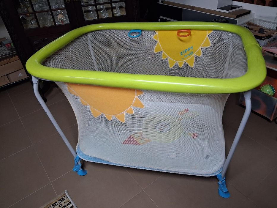 Parque para bebés Brevi