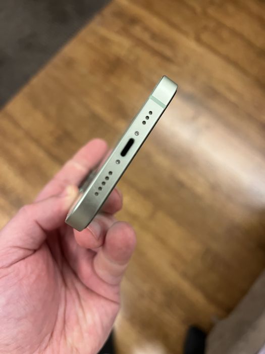 Iphone 12 64 gb памʼяті