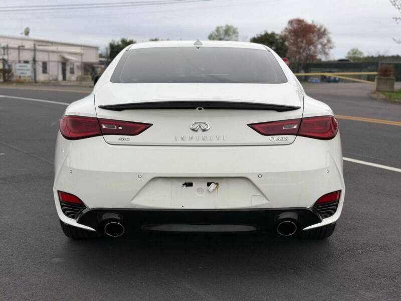 2017 Infiniti Q60 3.0T Sport