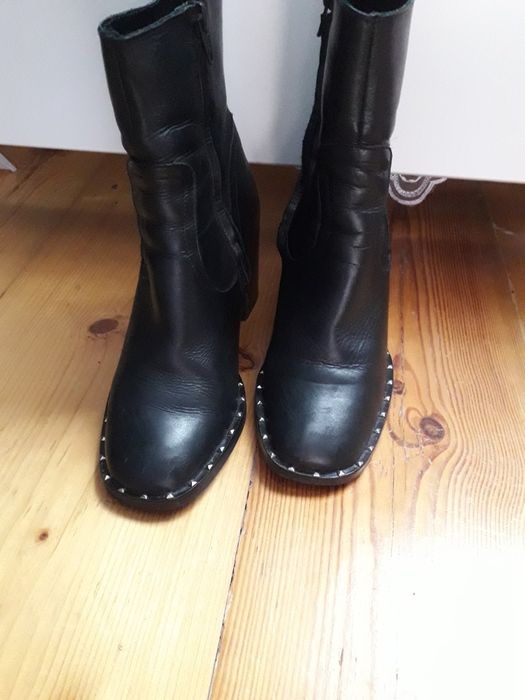 Продам ботиночки, полусапожки