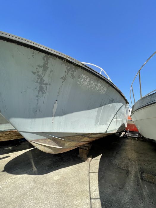 Barco Lancha 12m para Restauro