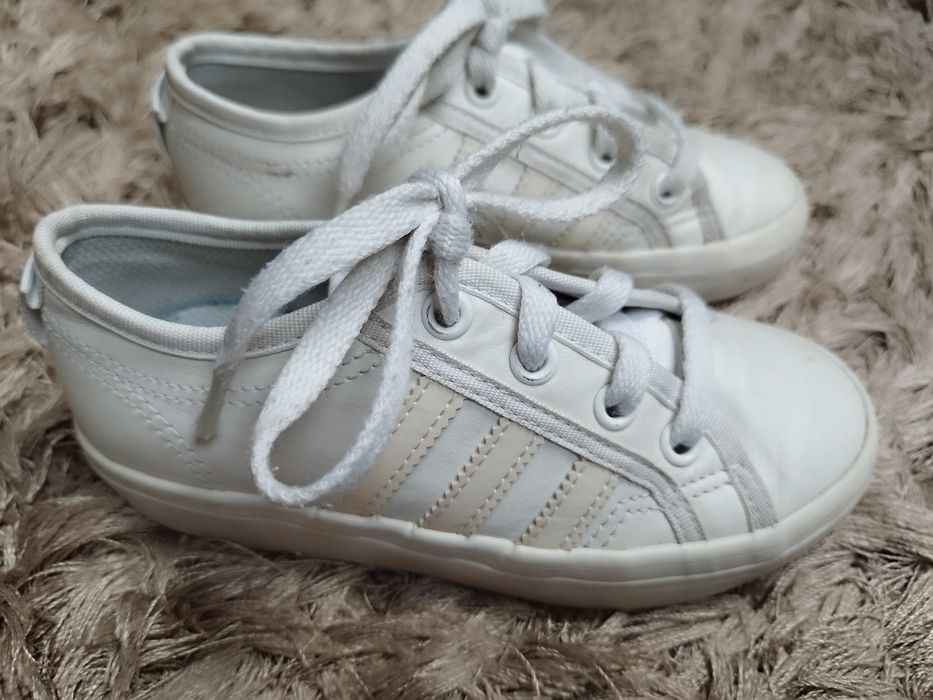 Adidas buty dla dziewczynki rozmiar 29
