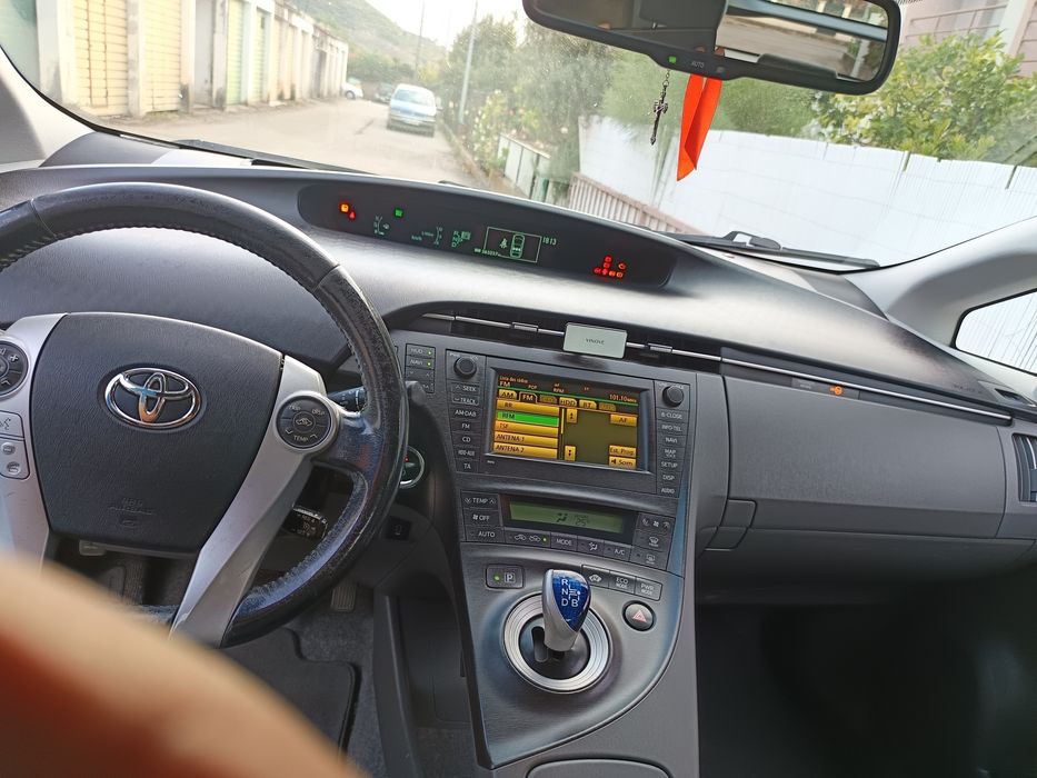 Toyota     Prius