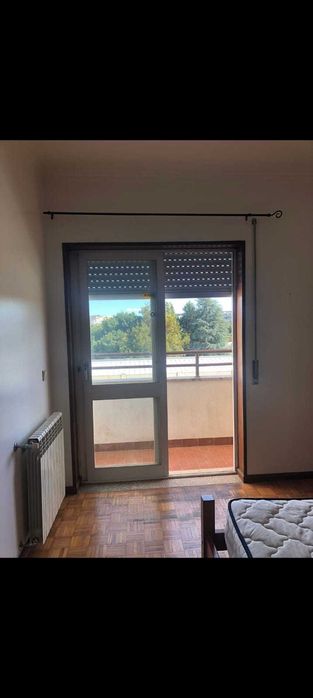 Quarto para menina estudante