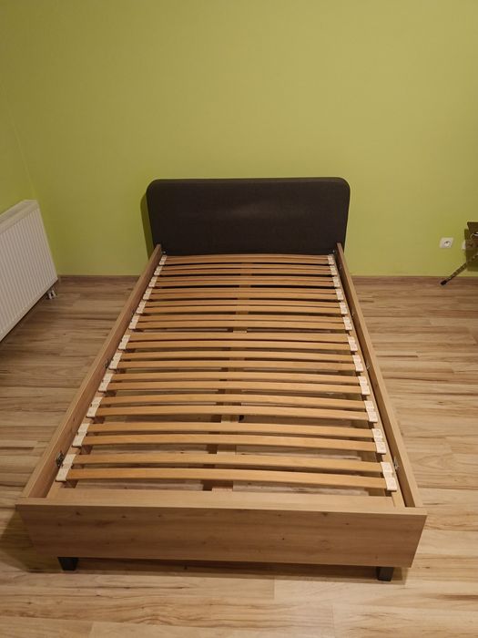Sprzedam łóżko bez materaca