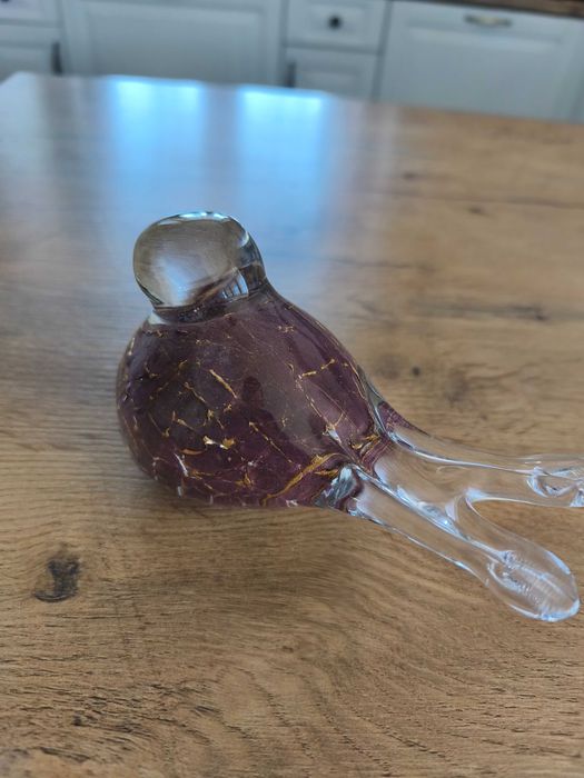 Szklana figurka ptaszek