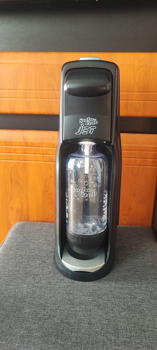 Sprzedam saturator SodaStream jet