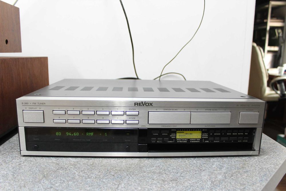 Tuner REVOX B260 Hi-End