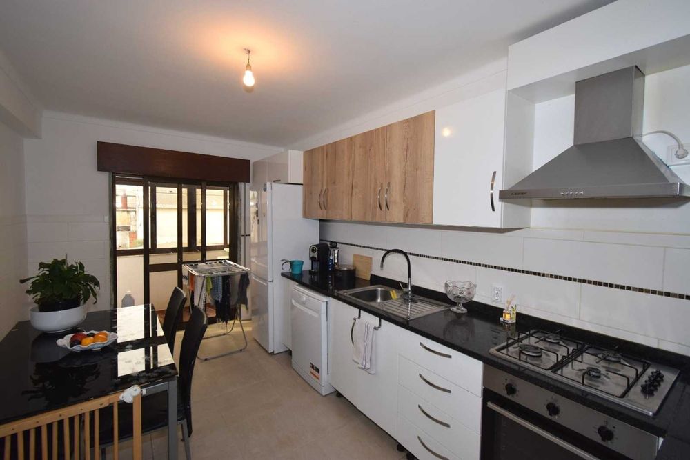 Máquina lavar louça Indesit