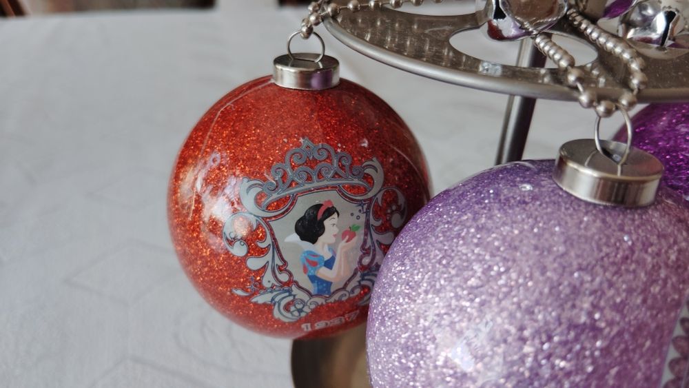 Bombki z postaciami z Disney