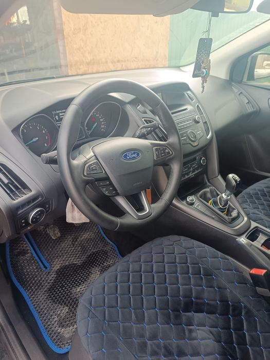 Продаю Форд фокус 2016 рік