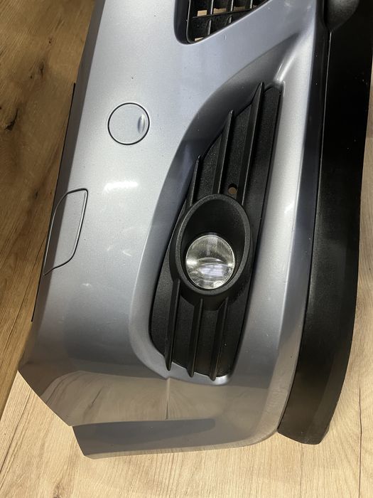 Zderzak Przedni Opel Astra III GTC kolor Z163