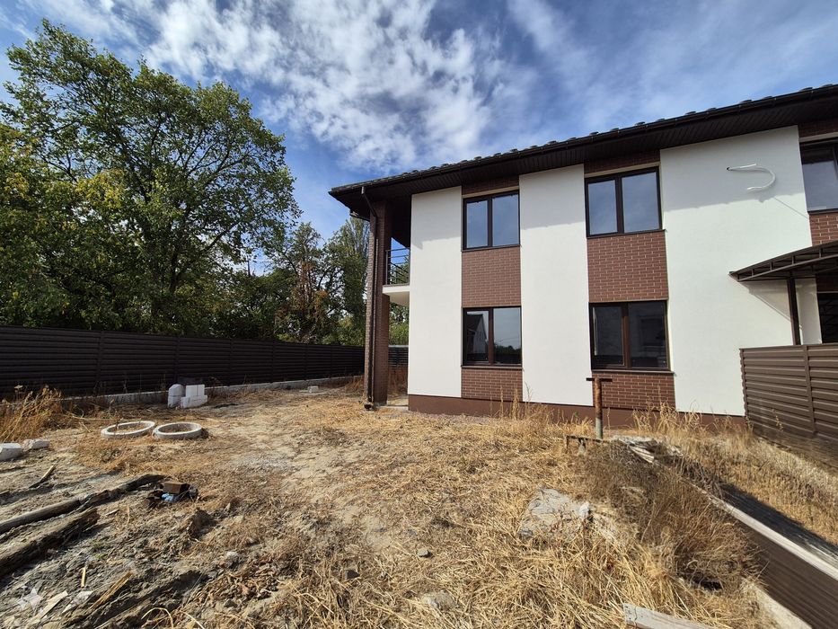 Таунхаус Центр Подол 120 кв.м центральні комунікації 4 кімнати 3 сотки