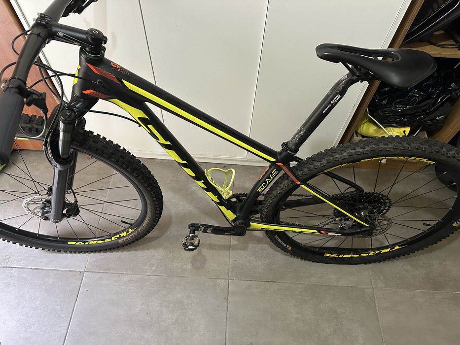 Biciclena Scott scale 930