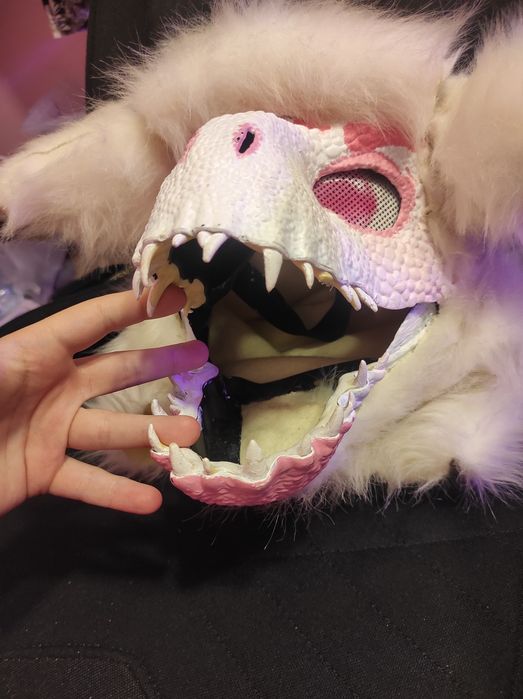 Dino maska furry