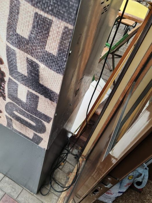 Продам кофе аппарат самообслуживания