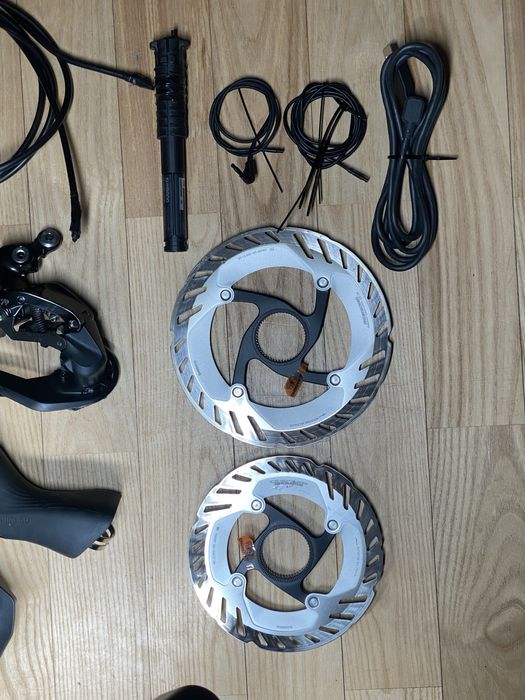 OKAZJA! Shimano 105 Di2 (kompletna grupa)