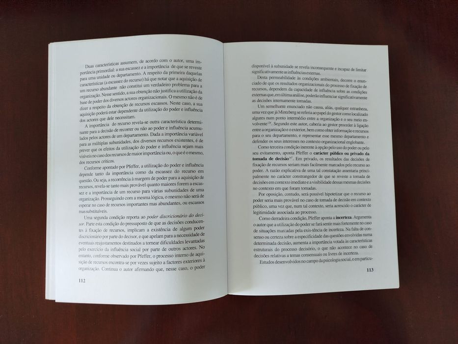 LIVRO ORGANIZAÇÕES E RECURSOS:  Perspectivas de Ecologia Organizaional