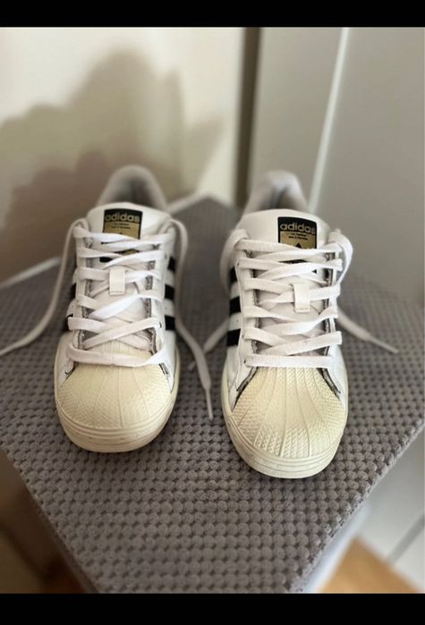 adidas gazelle silver green womens adidas Superstar 92 Sneaker by Pharrell White Black 36