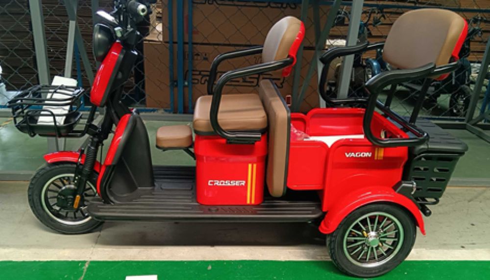 Электротрайк TR-4 VAGON Мотор 800W, 72V 20Ah (6 АКБ), колеса 10-3.0