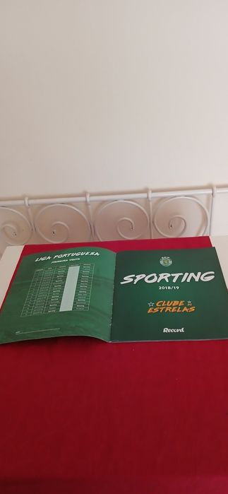 Caderneta Sporting 2018/2019, completa