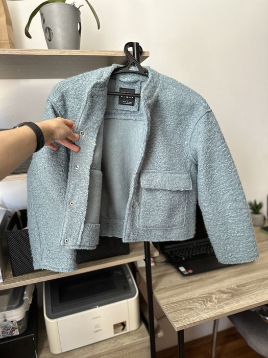 Бомбер букле для дівчинки від бренда ZARA 152 см 11-12 років