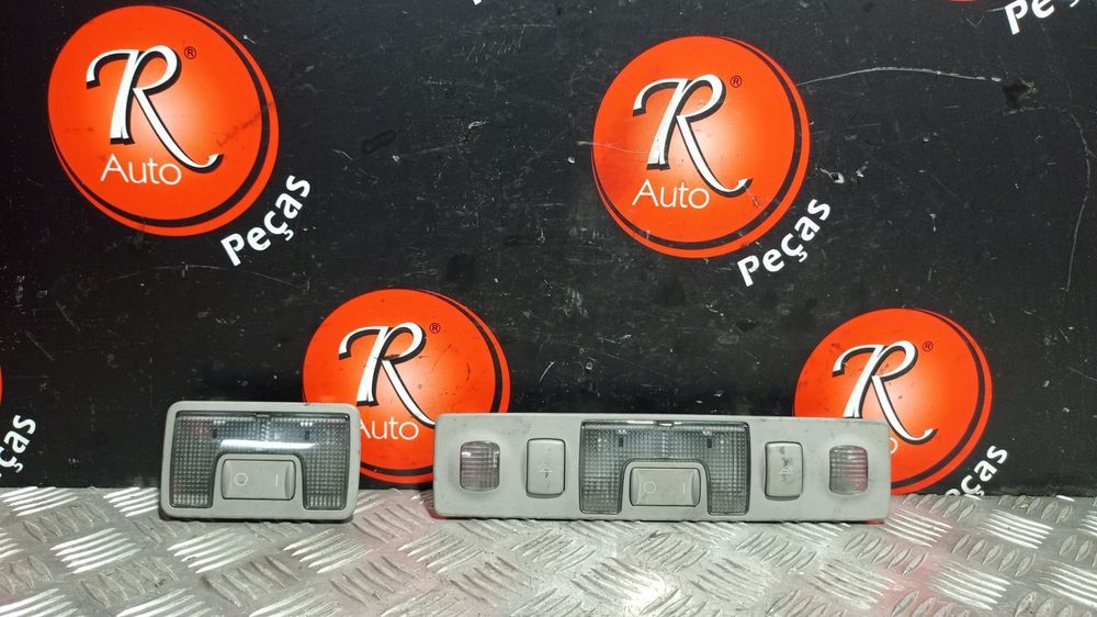Plafonier Traseiro Audi Allroad (4Bh, C5)