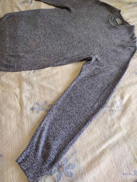 Продам кофту  carfartt