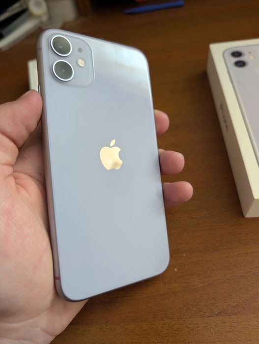 iPhone 11 64 GB . Айфон 11