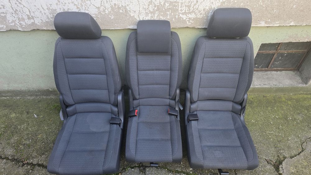 Sprzedam fotele do Volkswagen Turana  koplet