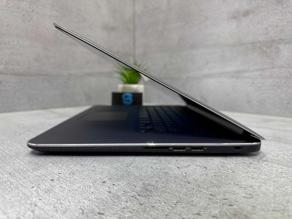 Сенсорний ноутбук Dell Precision M3800/i7-4702HQ/Quadro/256gb ssd