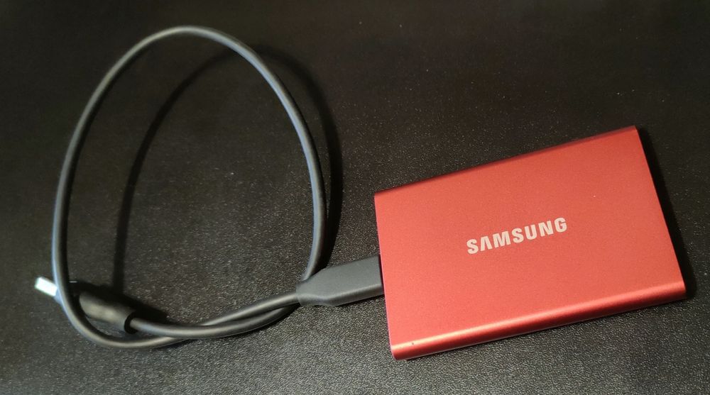 Przenośny dysk zewnętrzny ssd Samsung T7 2TB