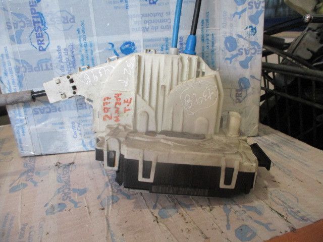 Fechadura / fecho porta trás esquerdo MERCEDES-BENZ Classe C (W204)