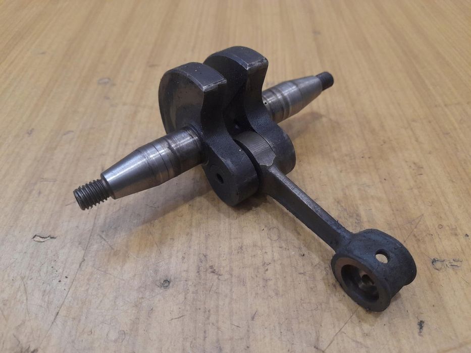 Husqvarna 140 R Wał Korbowy Korbowód