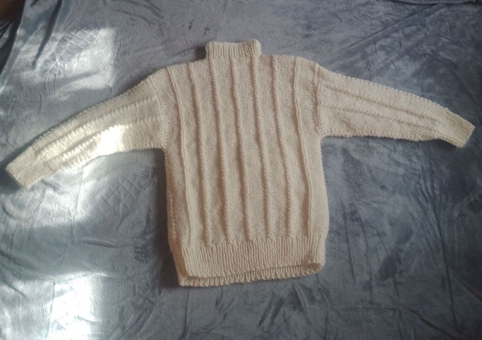 Sweter wełniany góralski
