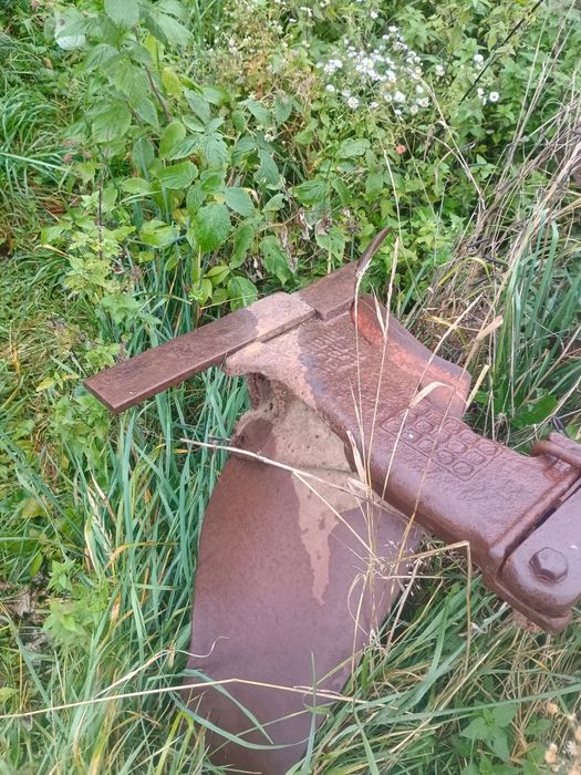 Плуг 2 35 заводський