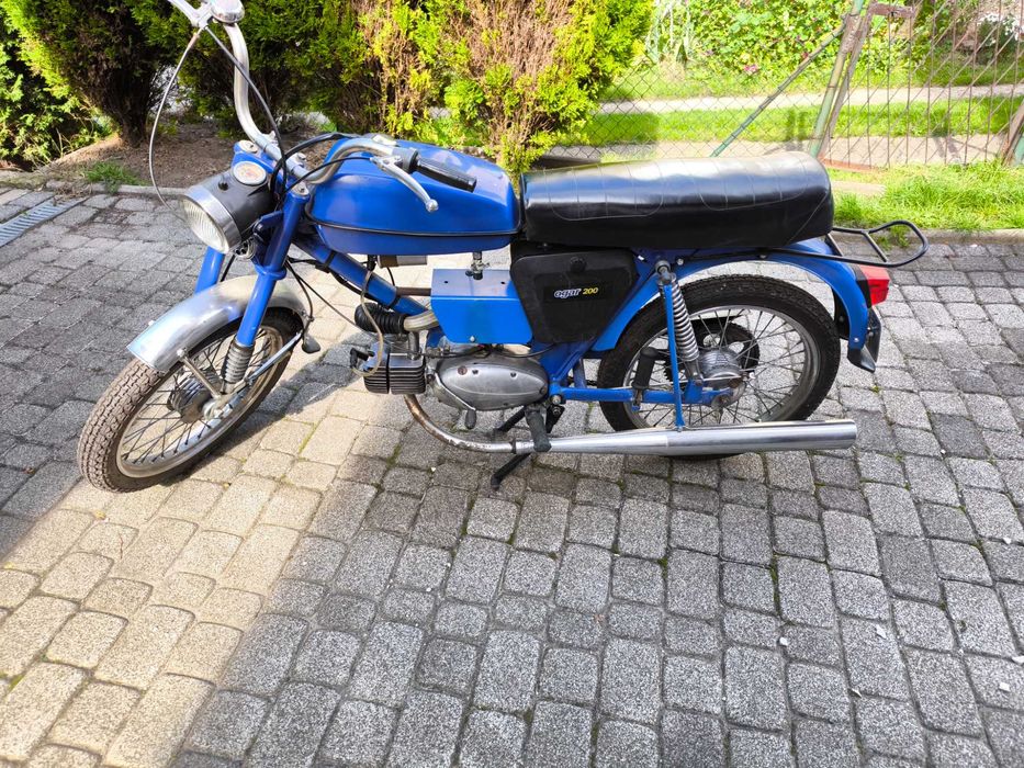 Sprzedam Ogara 200, z aktualnym przeglądem technicznym i polisą  OC