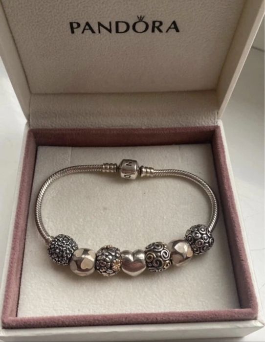 Bransoletka pandora z charmsami