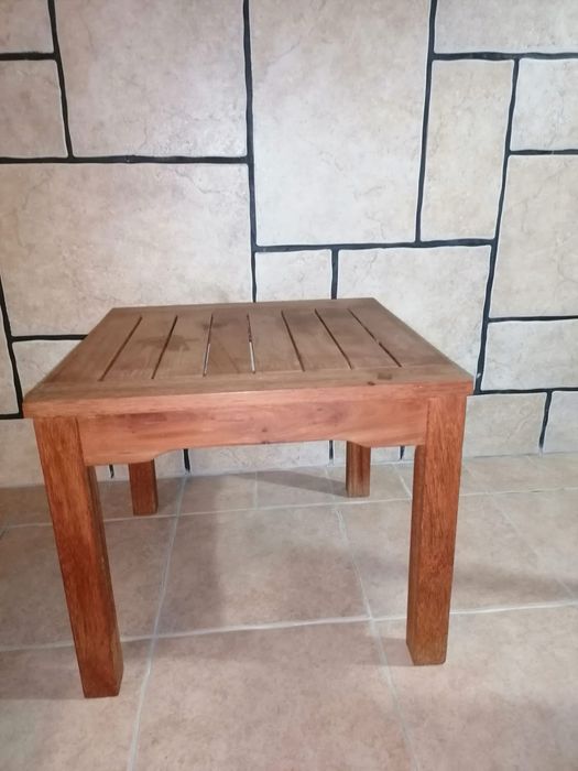 Mesa madeira 50x50