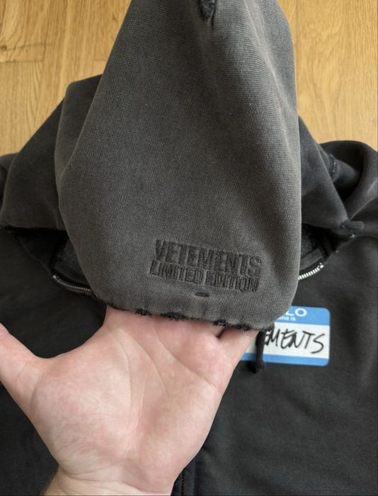 Vetements hello zip up hoodie кофта оригинал