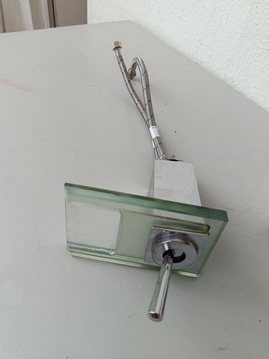 Reparações domesticas,esgotos,eléctricas, canalização,