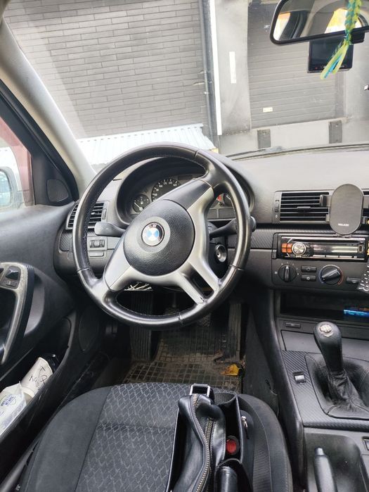 продам авто.bmwе46 N42B18 2004