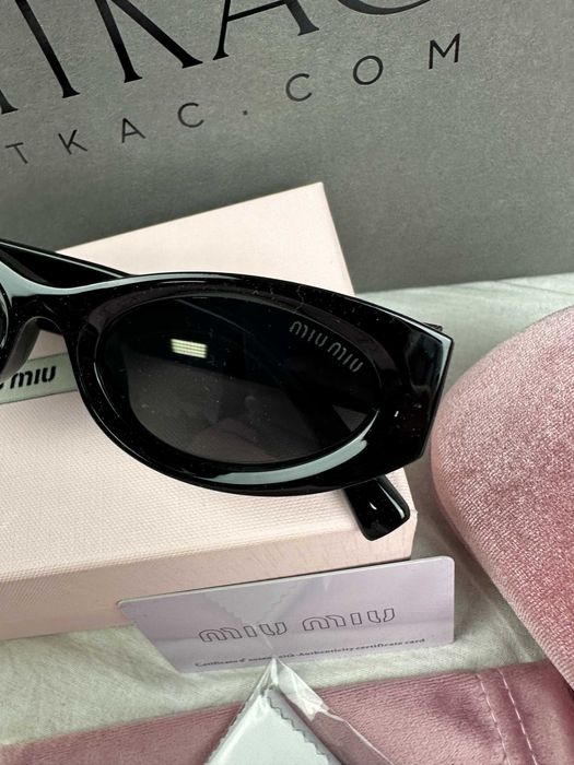 Okulary przeciwsłoneczne Zestaw Miu Miu owalne pudełko nowość lato