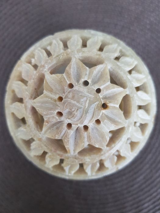 Свічник аромакурителька