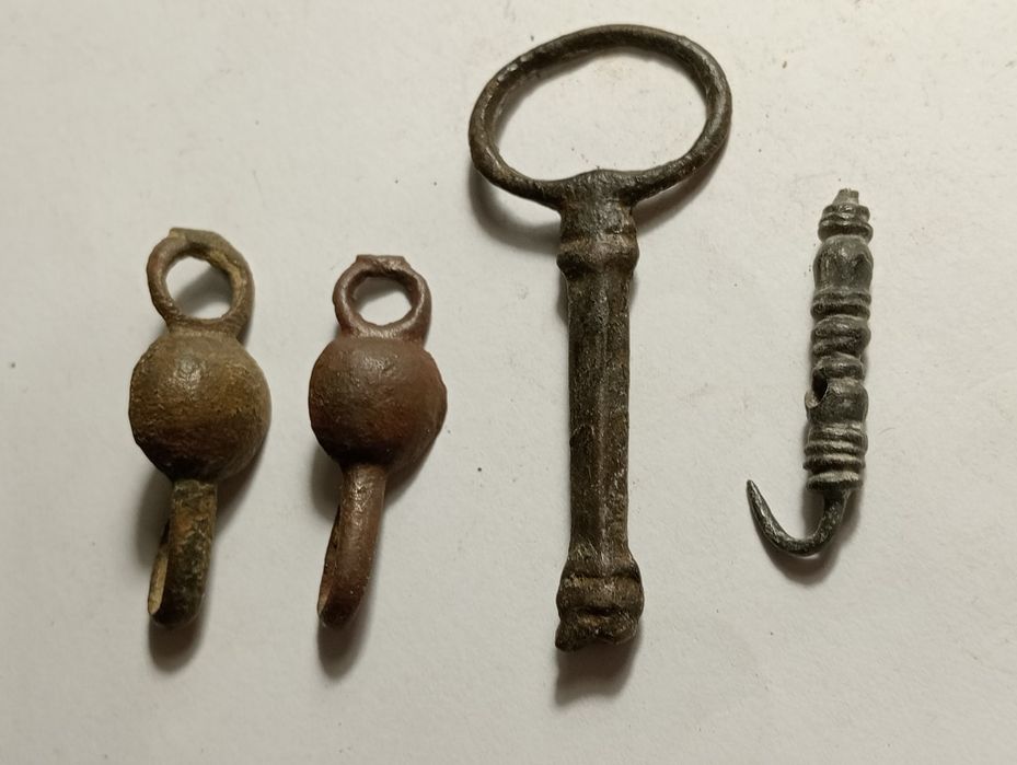 Lote de Peças antigas para identificar