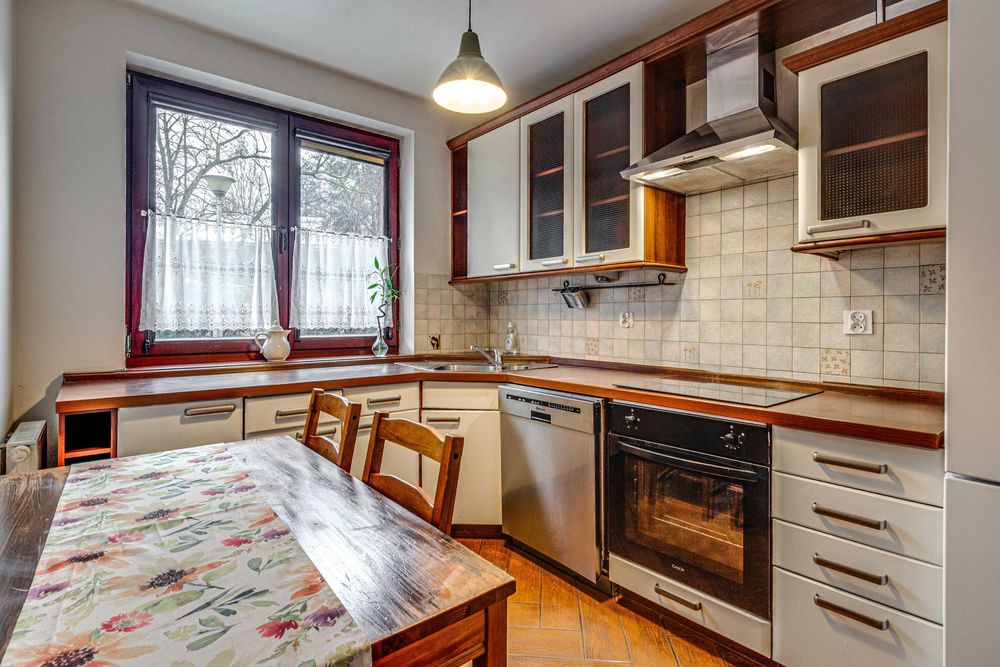 Oporów - cisza, spokój.