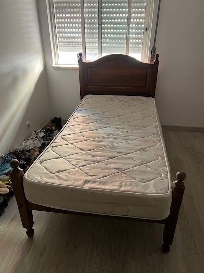 Cama de Solteiro com Colchão