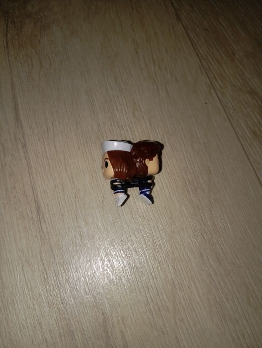 Фігурка дивні дива, Стів і Робін зв'язані